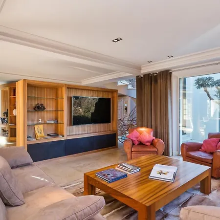 فيلة Ideal Place For A Quiet Holiday While Enjoying The Proximity Of The City Center 5 Minutes From Shops